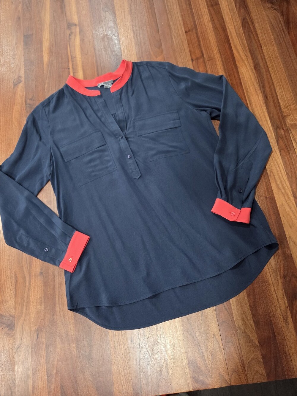 Vince Navy 100% Silk Blouse with Bright Red Orande Trim Relaxed Popover Size 12